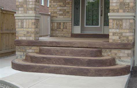 Stucco & Steps